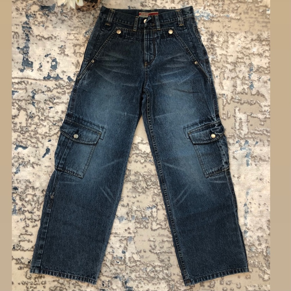 Vintage Cargo Jeans. Size 26.